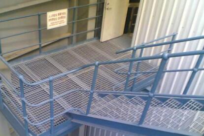 鋼梯踏步板有哪些明顯的優(yōu)點(diǎn)